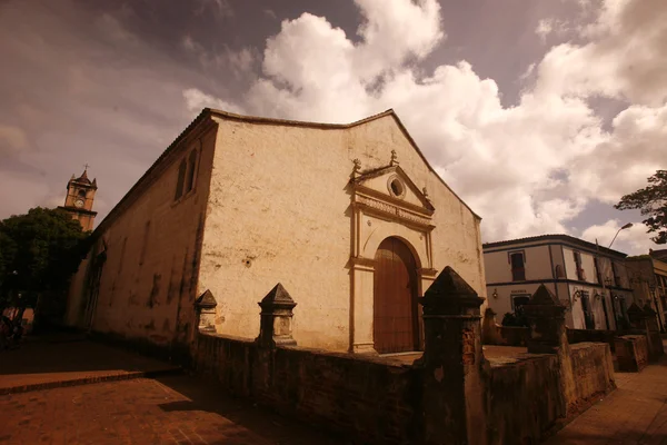 Starej architektury w mieście La Asuncion — Zdjęcie stockowe