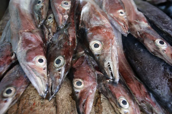 Mercado de pescado en la playa de la ciudad de Juangriego —  Fotos de Stock