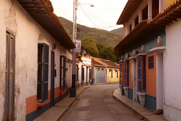 Vesnice Choroni na pobřeží Karibiku ve Venezuele — Stock fotografie