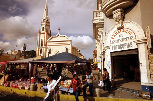 Pouliční život v městě Maracaibo Venezuely — Stock fotografie