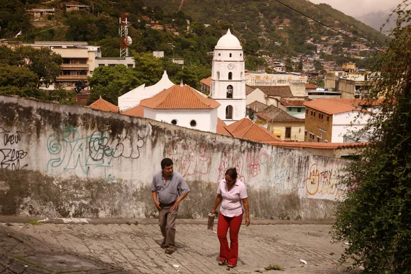 Catedral en el casco antiguo —  Fotos de Stock