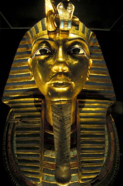 Mısırlı maskede Tutankhamun
