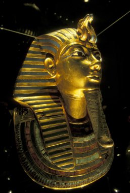 Mısırlı maskede Tutankhamun