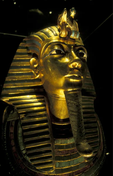 Tutanchamonova maska v egyptské — Stock fotografie