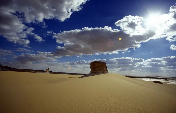 ÁFRICA EGITO SAARA FARAFRA DESERTO BRANCO — Fotografia de Stock