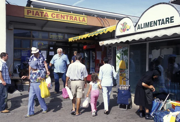 Market in the city of Constanta in Romania — Stock Photo, Image