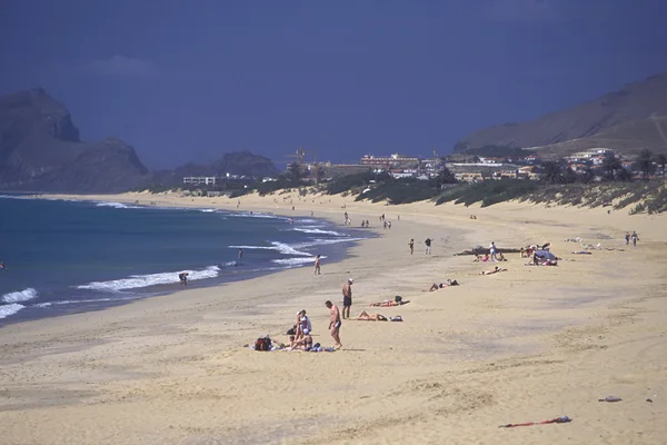 EUROPE PORTUGAL MADEIRA PORTO SANTO BEACH — 图库照片