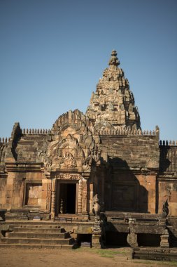 Khmer tapınak kalıntıları