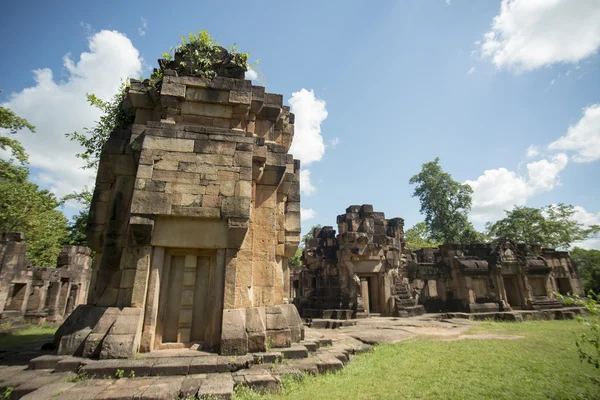 Thailand isan surin ta muean thom tempel — Stockfoto