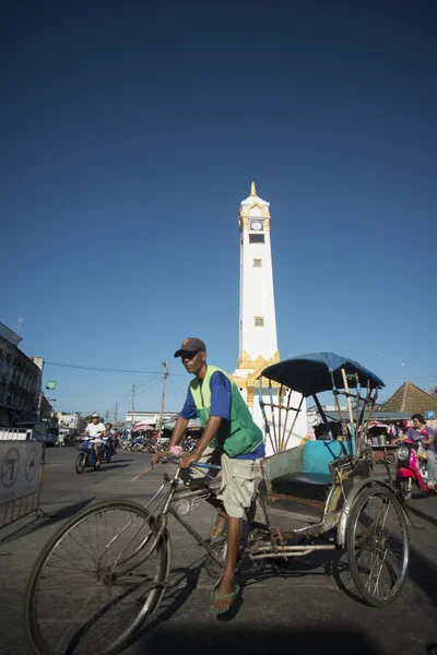 Torre do relógio no mercado em Isan — Fotografia de Stock