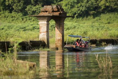 floodet Wat Sam Prasop Tayland