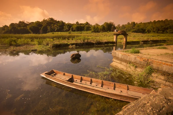 Floodet Wat Sam Prasop in Thailand — Stock Photo, Image