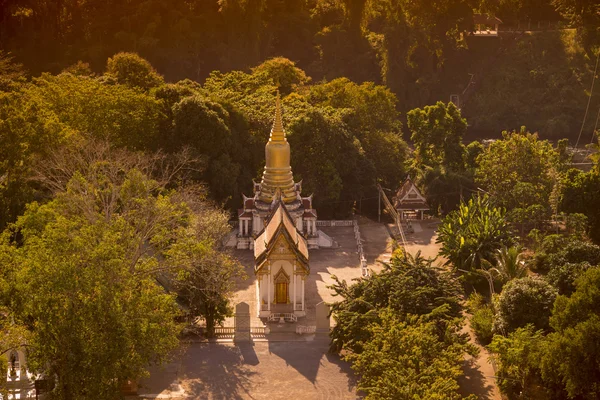 Vila de Thong Pha Phum — Fotografia de Stock