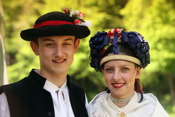 Traditionelles Volksfest in der Stadt Cerveny Klastor — Stockfoto