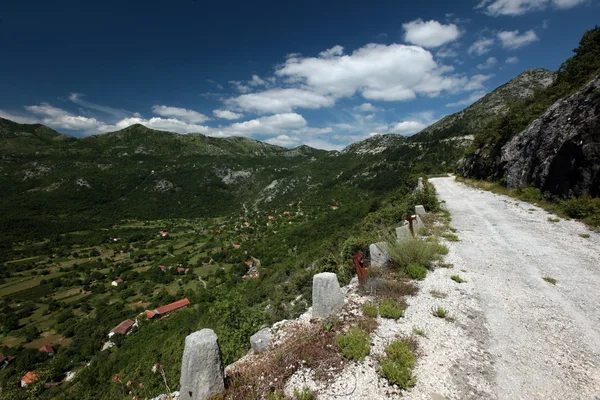 Krajina na západním konci Skadarské jezero — Stock fotografie