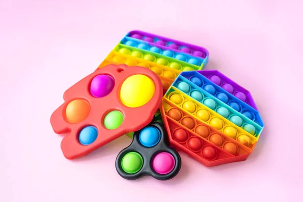 Fidget Colorido Stress Empurrar Pop Brinquedos Sensoriais Para Crianças Isoladas — Fotografia de Stock