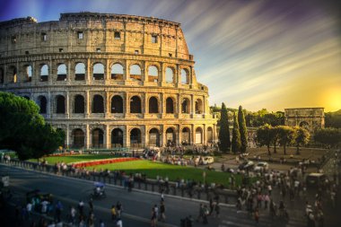 Roma, dünya çapında inanılmaz bir yolculuk. Unutulmaz yolculuk: Roma ebedi şehir..