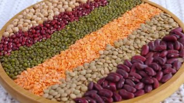 Sağlıklı gıda konsepti. Çeşitli vegan proteinleri. Farklı Fasulye Türleri.