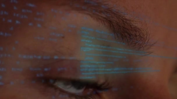 Développeur avec interface d'hologramme de code futuriste. Technologie du futur — Video