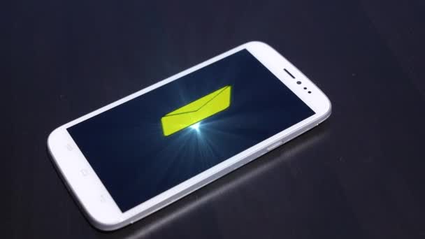 Holograma visual del nuevo mensaje en el teléfono inteligente. Concepto de tecnología futurista . — Vídeo de stock