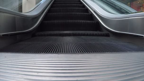 Escalator de travail — Video