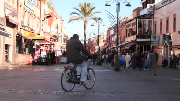 12 월 15 2015 마라 케시, 모로코입니다. 젬 마 엘 자마 그리고 주요 광장 시간 경과-2 비디오 시퀀스 — 비디오