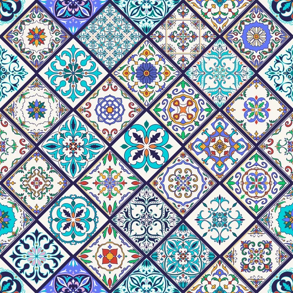 Textura sin costura vectorial. Hermoso patrón de mega patchwork para el diseño y la moda con elementos decorativos — Vector de stock