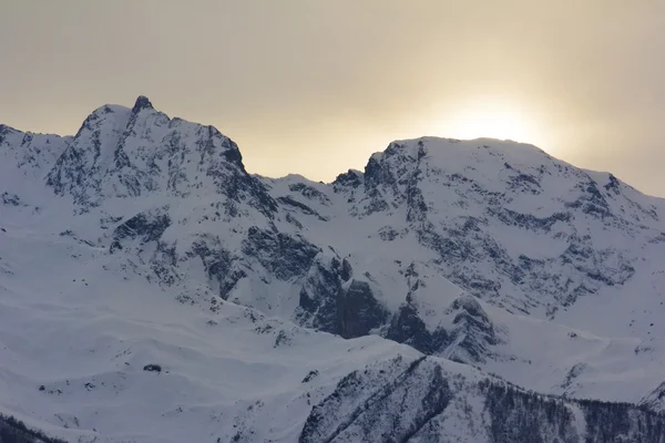 Solnedgång på glaciären — Stockfoto