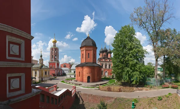 Klasztor Vysokopetrovsky Rossiya.V w Moskwie. — Zdjęcie stockowe