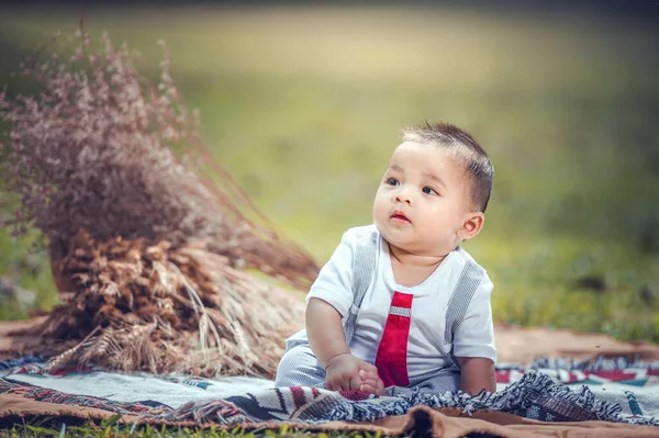 Little Boy Sitting Cloth Spread Grass Park Month Old Boy — Stock Photo, Image