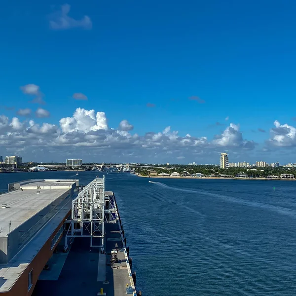 Lauderdale Usa Kilátás Egy Óceánjáró Hajó Port Everglades Lauderdale Florida — Stock Fotó