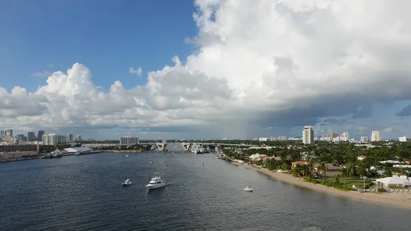 Lauderdale Usa Utsikten Från Ett Kryssningsfartyg Port Everglades Lauderdale Florida — Stockfoto