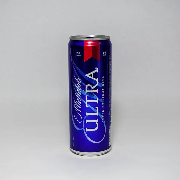 Orlando Usa Isolated Can Michelob Ultra Beer White Background Copy — стоковое фото