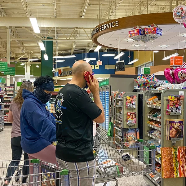 Orlando Usa Marzo 2020 Las Largas Colas Típico Supermercado Con — Foto de Stock