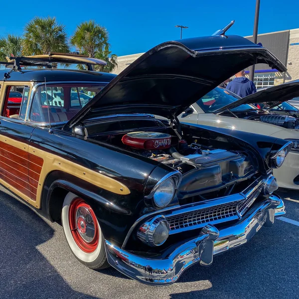 Orlando Usa March 2020 Vinrage Woody Stationwagon Automobile Free Public — Stock Photo, Image