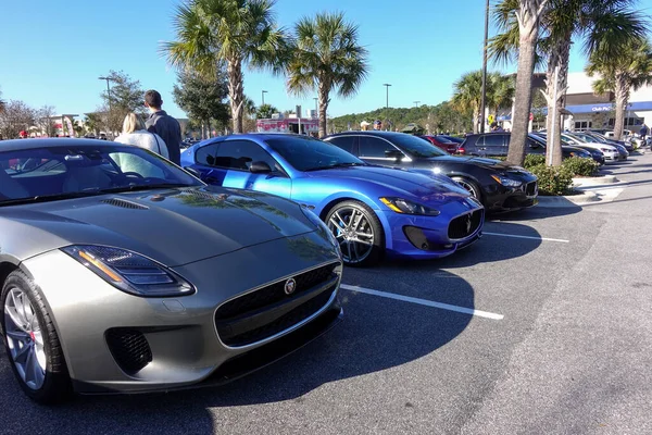 Orlando Usa March 2020 Jaguar Maserati Automobiles Registering Free Public — Stock Photo, Image