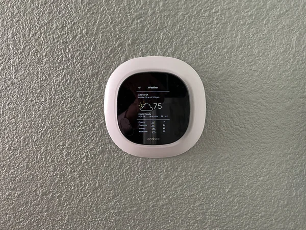 Atlanta Usa Mars 2021 Thermostat Intelligent Ecobee Dans Une Maison — Photo