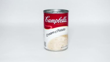 Orlando, FL USA - 3 Şubat 2020: Patates Kaymaklı Campbell Çorbası 'na yakınlaştırma.