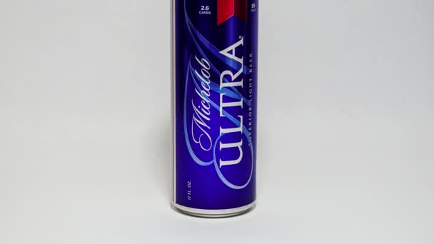 Orlando Usa Φεβρουαρίου 2020 Zooming Out Can Michelob Ultra Beer — Αρχείο Βίντεο