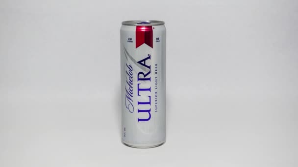 Orlando Usa February 2020 Zooming Can Michelob Ultra Beer White — Stock Video