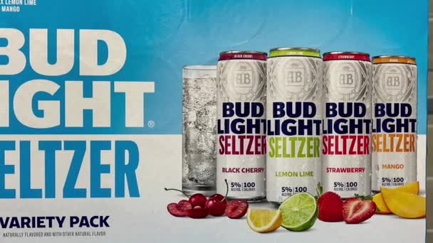 Orlando Enero 2020 Panorámica Caso Bebidas Alcohólicas Bud Light Seltzer — Vídeo de stock