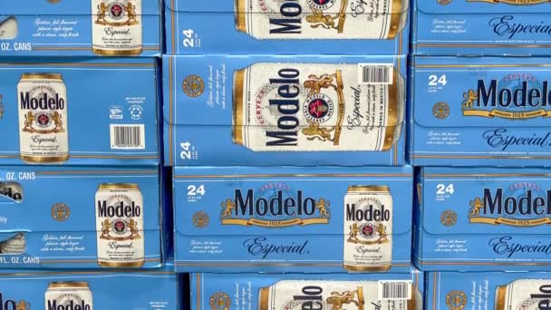 Orlando États Unis Juillet 2021 Panorama Des Caisses Bière Modelo — Video