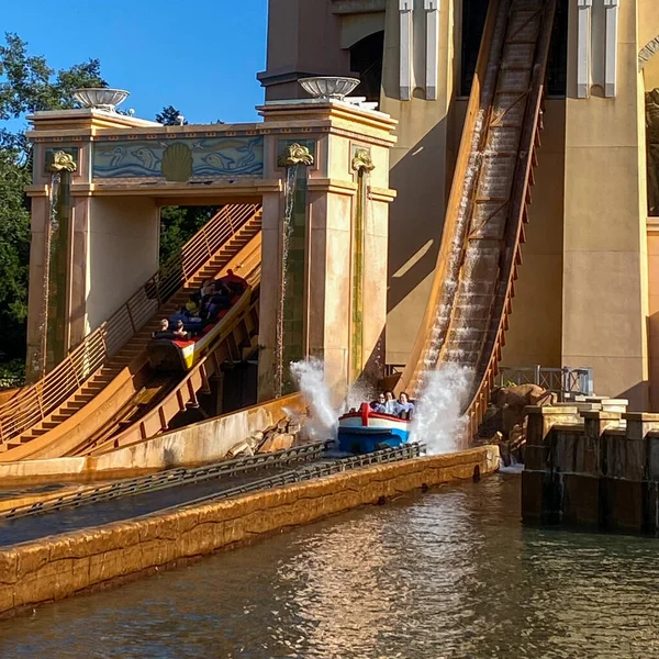 Orlando Usa Grudnia 2019 Podróż Atlantis Roller Coaster Wodzie Seaworld — Zdjęcie stockowe