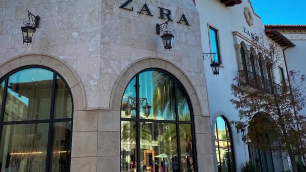 Orlando Usa Lutego 2020 Panning Zara Clothing Retail Store Outdoor — Wideo stockowe
