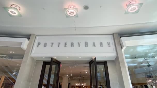 Orlando Usa September 2021 Zooming Potterybarn Retail Store Sign Mall — Stock Video