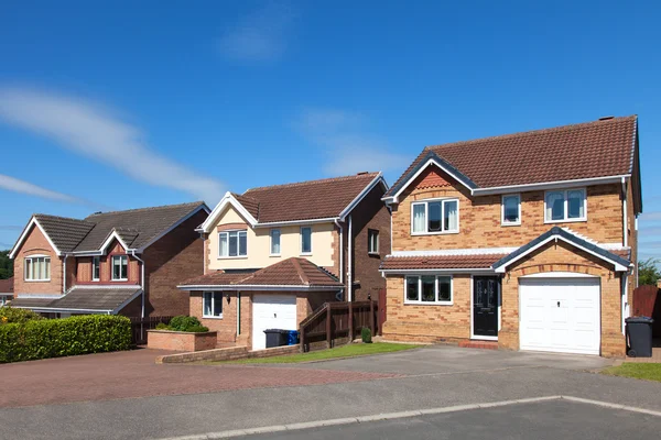 Row of english detached houses — Stock Photo, Image