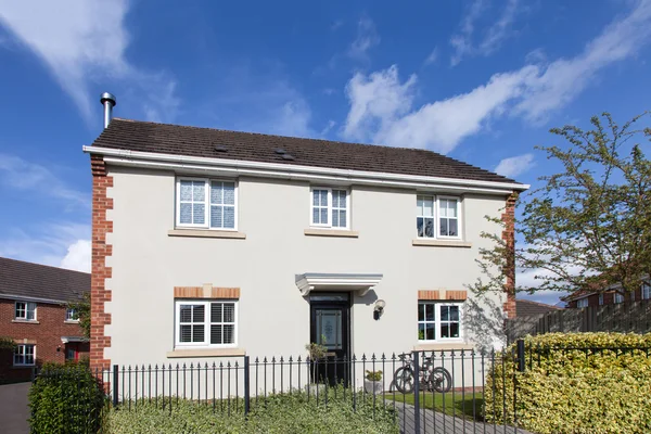 English detached house with garden