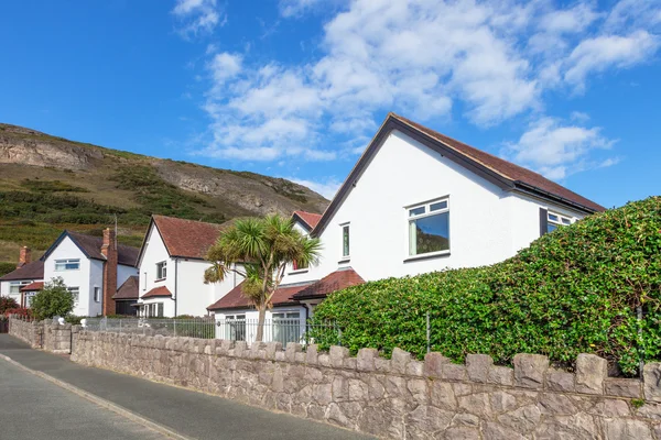 Row of whithe houses , Wales — Stock Photo, Image