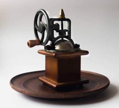 Elle kahve öğütücü, karabiber değirmeni