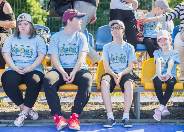 Bila Tserkva, Ukrayna, Haziran 2021: Engelli çocuklar için spor müsabakaları